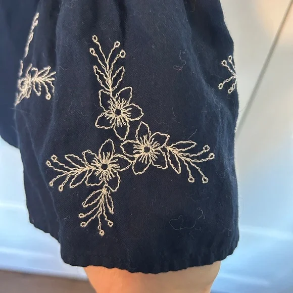 J. Jill Navy Blue Peasant Embroidered Bell Sleeve top - petite large - navy/tan - Picture 3 of 6